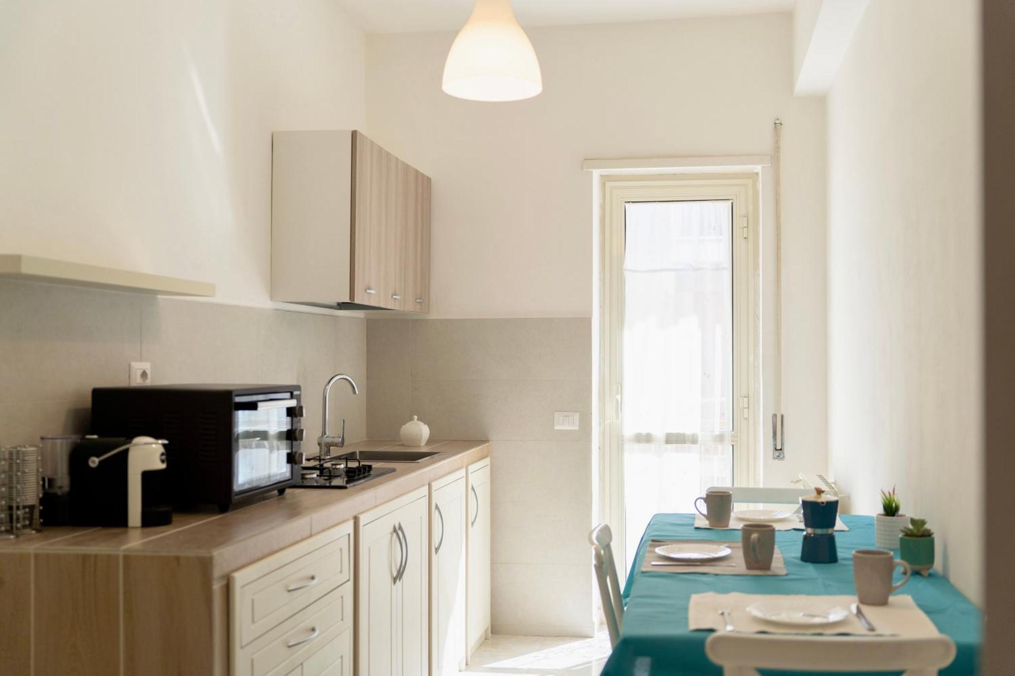 Ferienwohnung Casa Del Sole, In Via Sicilia Vicino Al Mare Terracina Exterior foto
